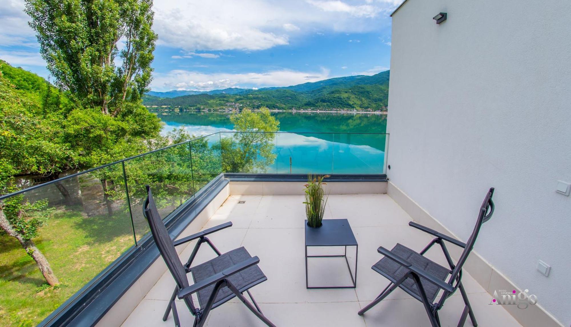Royal Terrace Apartments Konjic Exterior foto